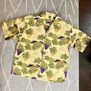 D’EM Crazy Yellow Wine Grape Themed Short Sleeve Button Down Shirt